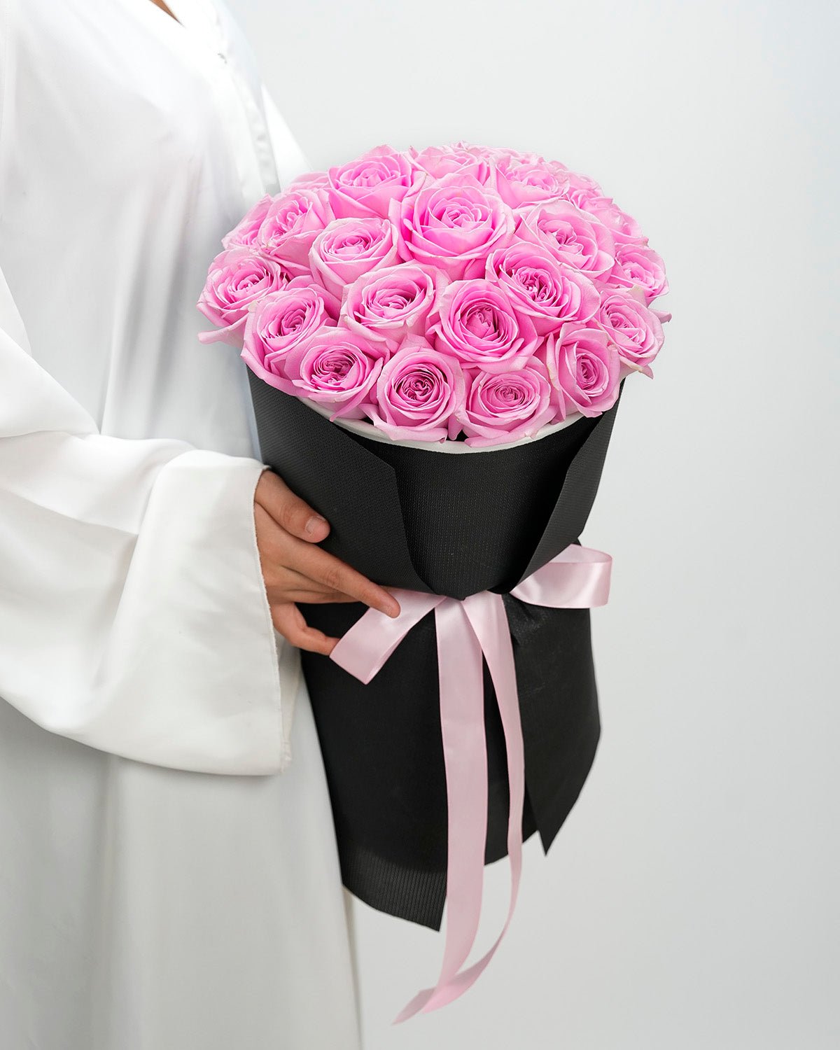 Blushing Pink Roses Bouquet - Laflora.ae