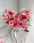 Heart of Elegance Box - Laflora.ae