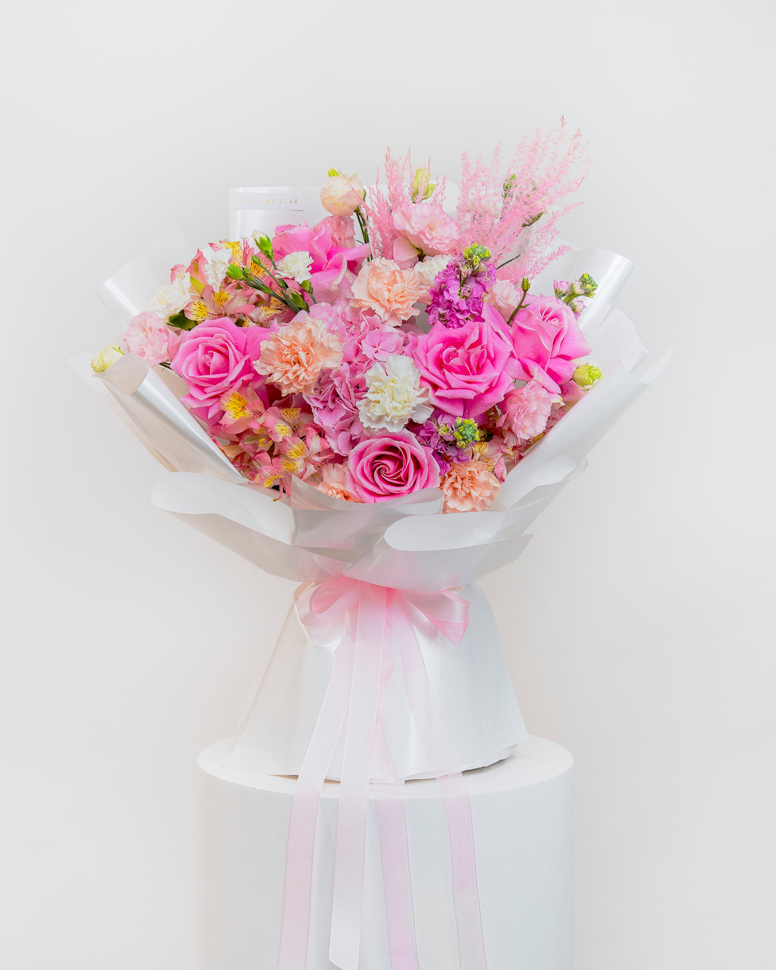 Bubblegum Bouquet - Laflora.ae