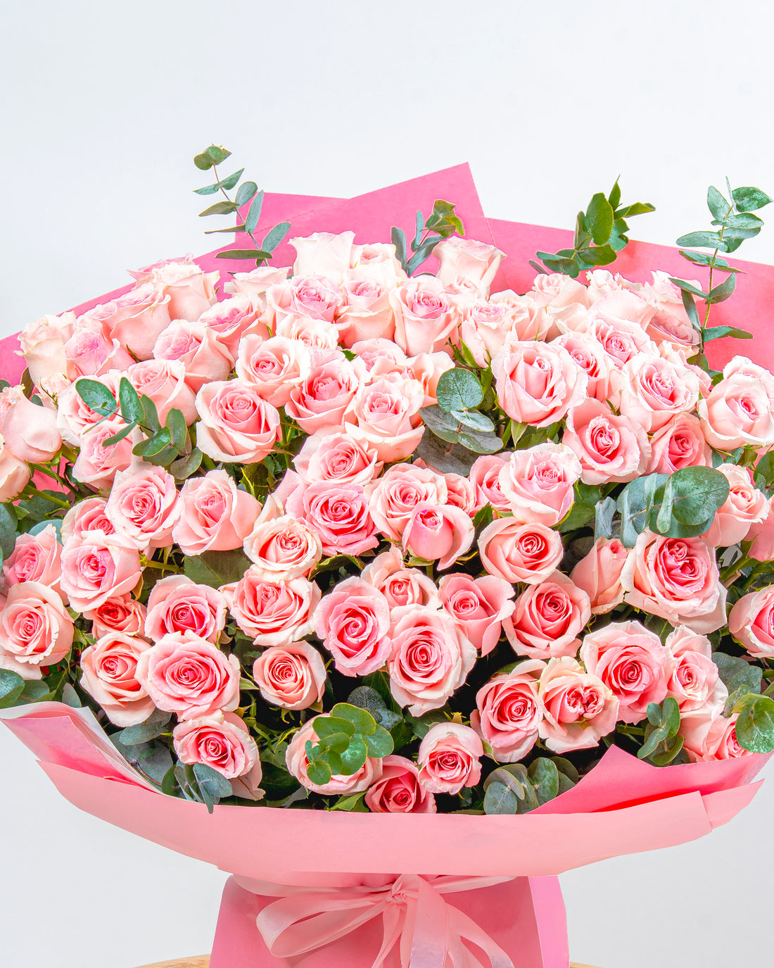 Pink Roses Luxury Bouquet