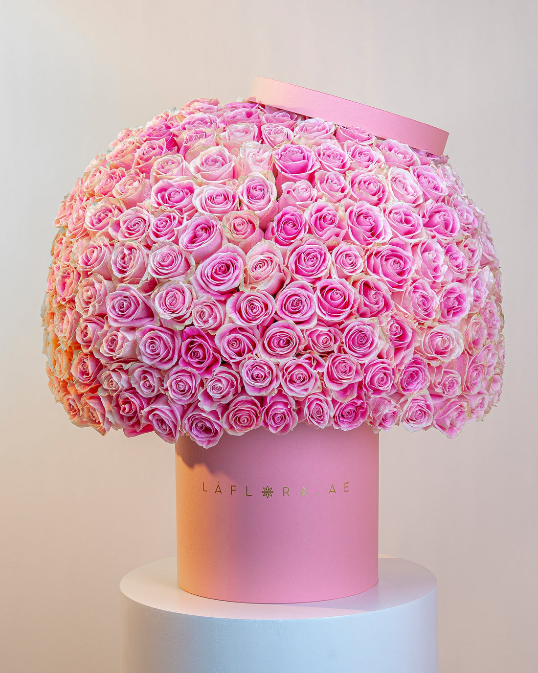Luxury Pink Roses Box