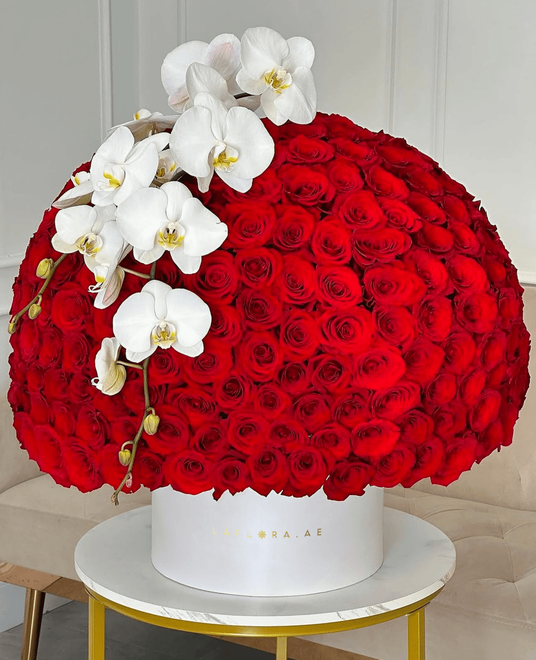 Valentine 451 Red Roses Luxury Flower Box - Laflora.ae