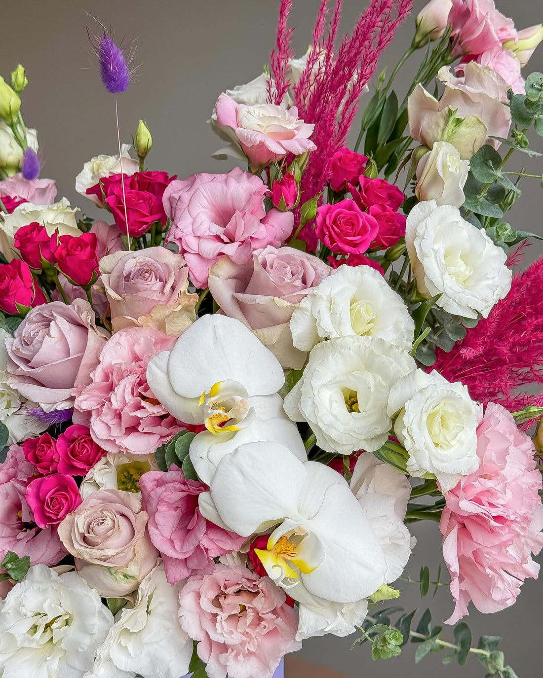 Bloom Box ā A Floral Delight - Laflora.ae