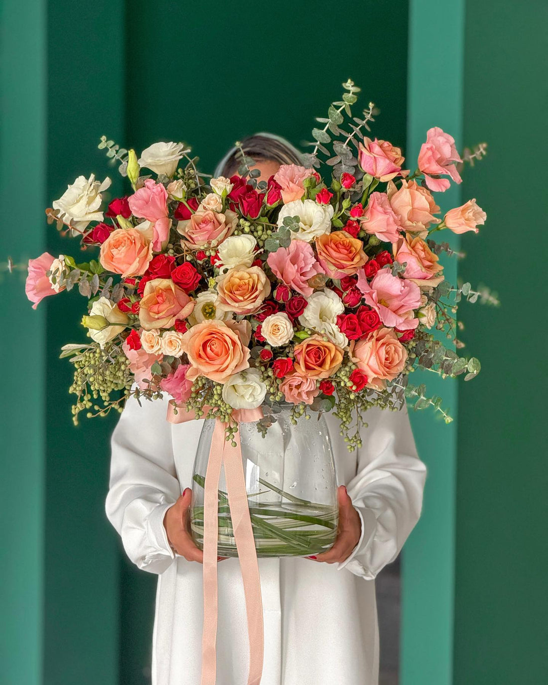 Autumn Glow Flowers Vase - Laflora.ae