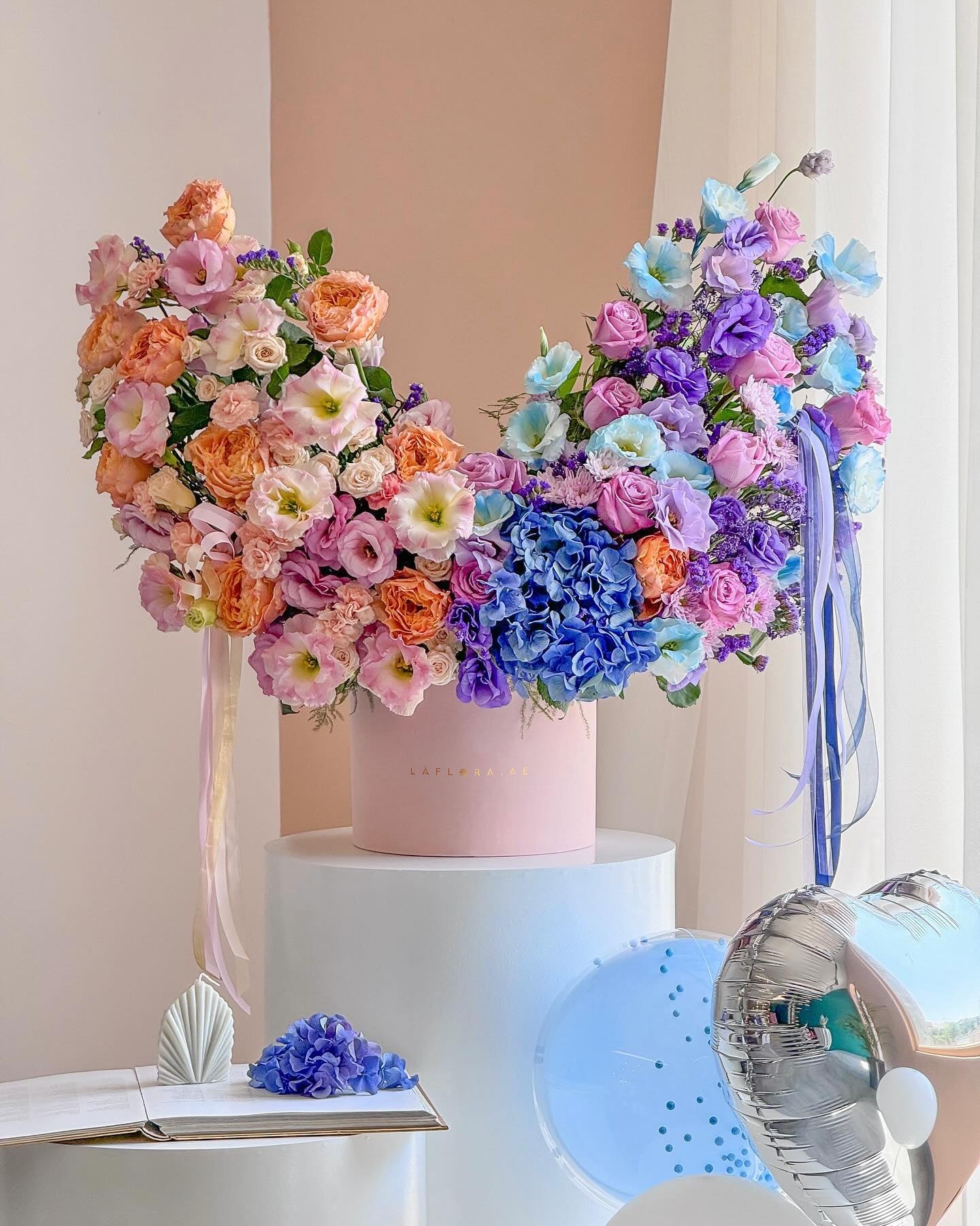 Harmony Haven Flowers Box - Laflora.ae