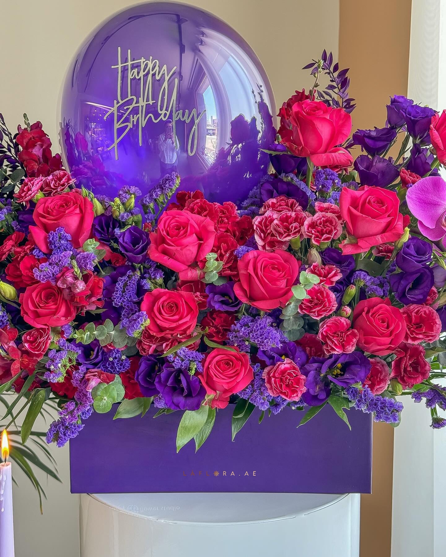 Majestic Blooms Flower Box - Laflora.ae