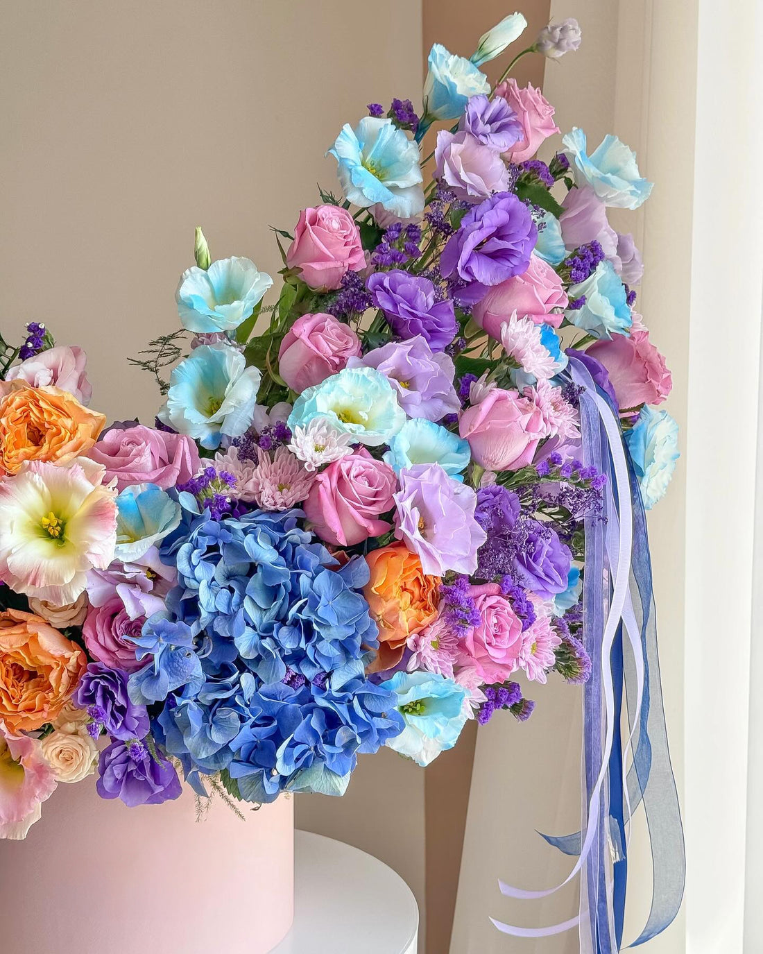 Harmony Haven Flowers Box - Laflora.ae