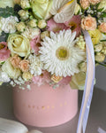 Ivory Grace Flowers Box - Laflora.ae