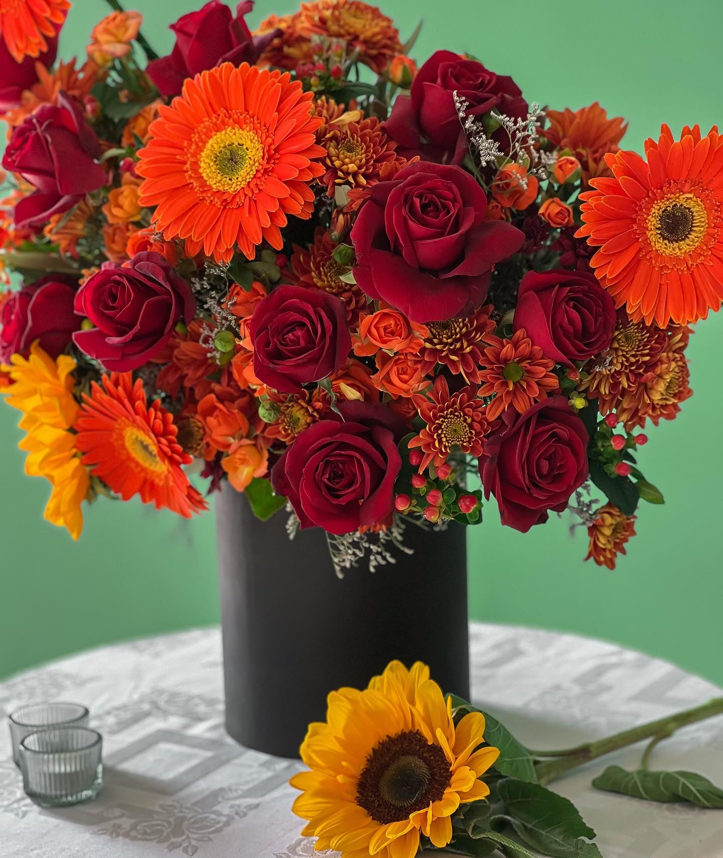 Sunset Ember Box - Laflora.ae