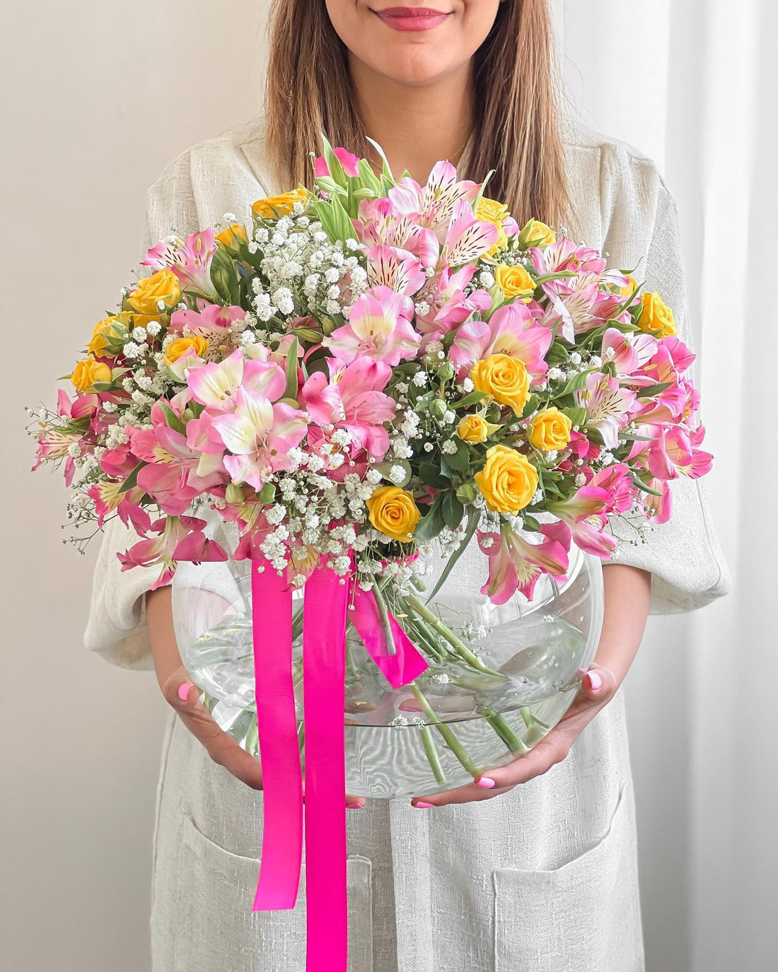 Spring Melody Flowers Vase - Laflora.ae