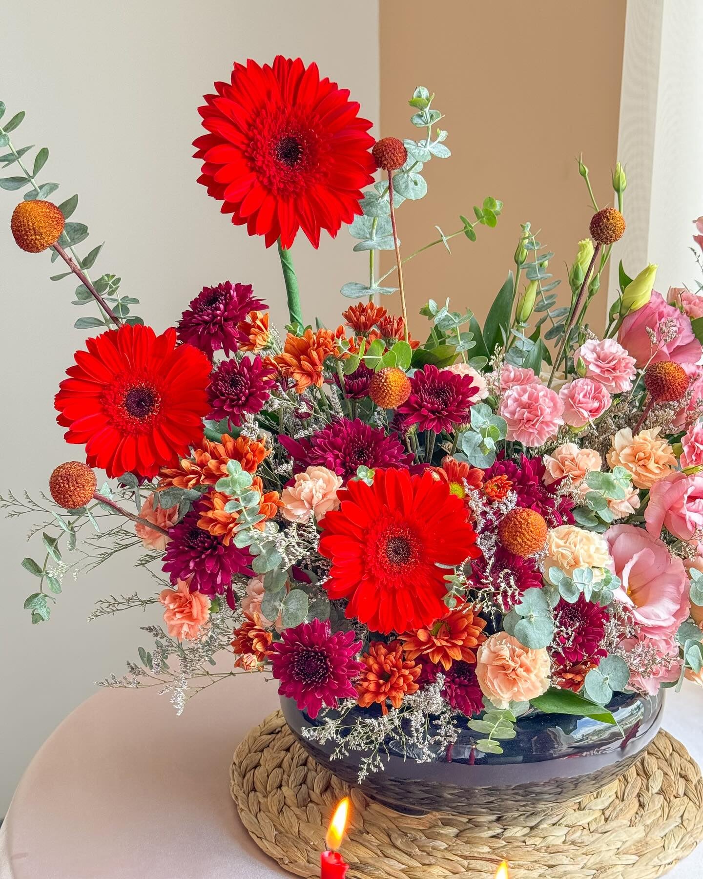 Eternal Bloom Flowers Vase - Laflora.ae