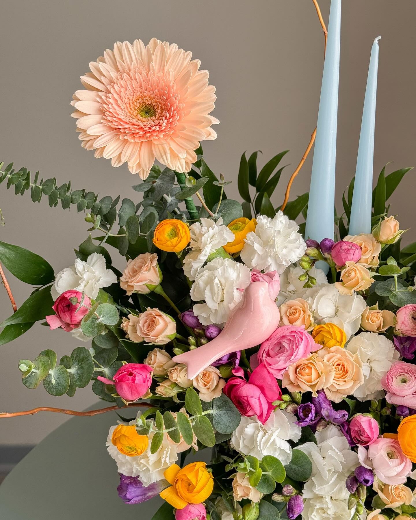 Vibrant Meadow Flower Vase - Laflora.ae