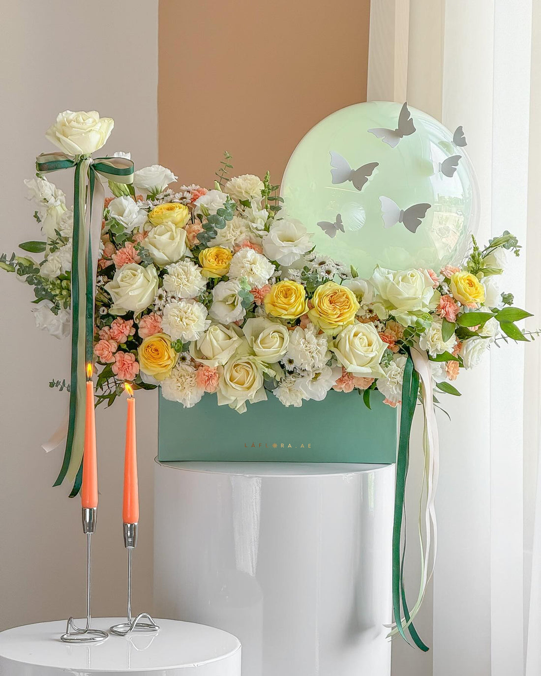 Emerald Flower Box - Laflora.ae