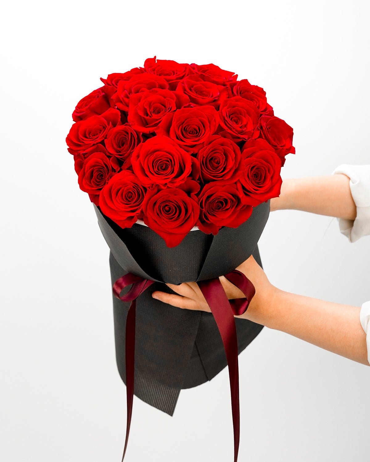 20 Red Roses Bouquet - Laflora.ae