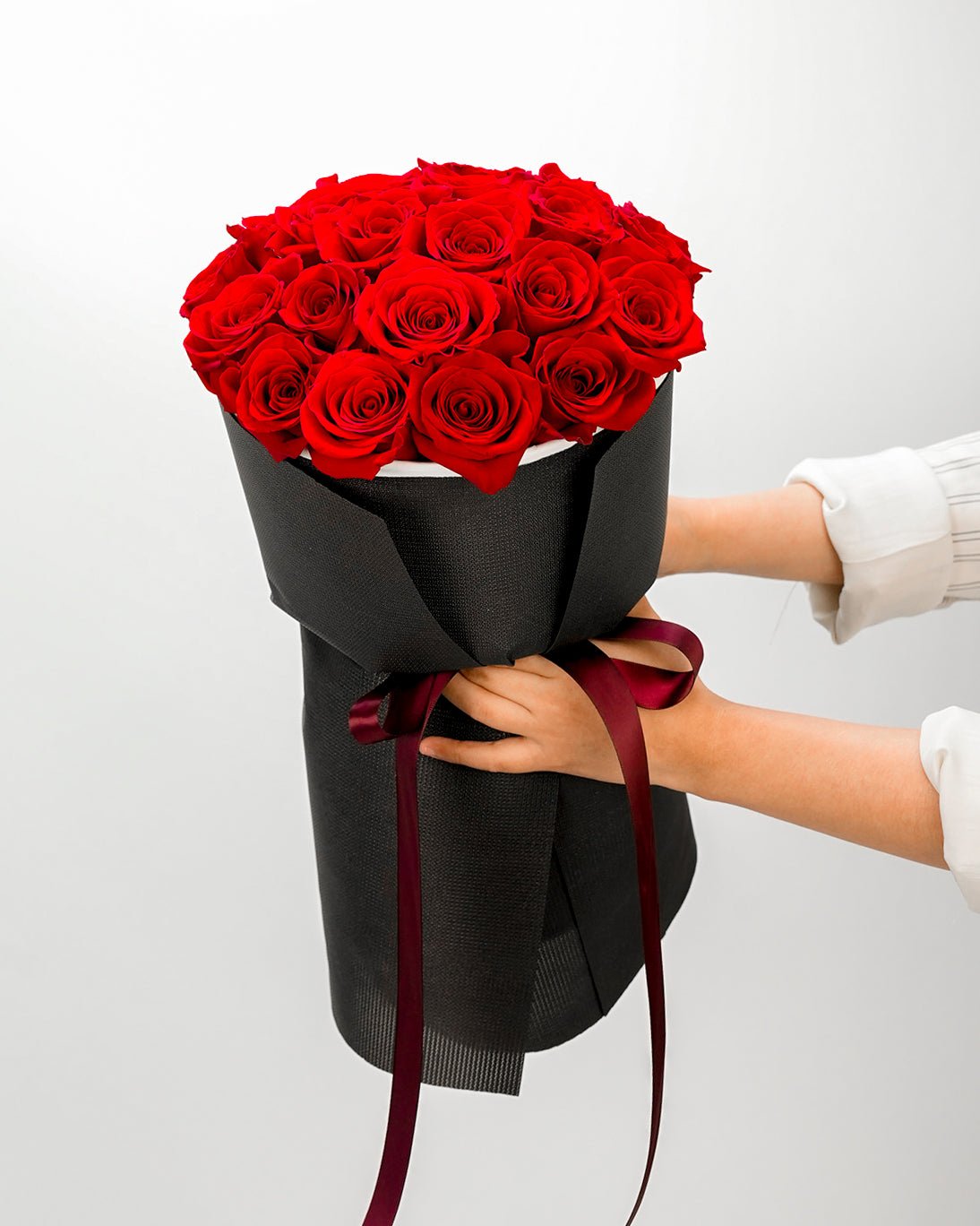 20 Red Roses Bouquet - Laflora.ae