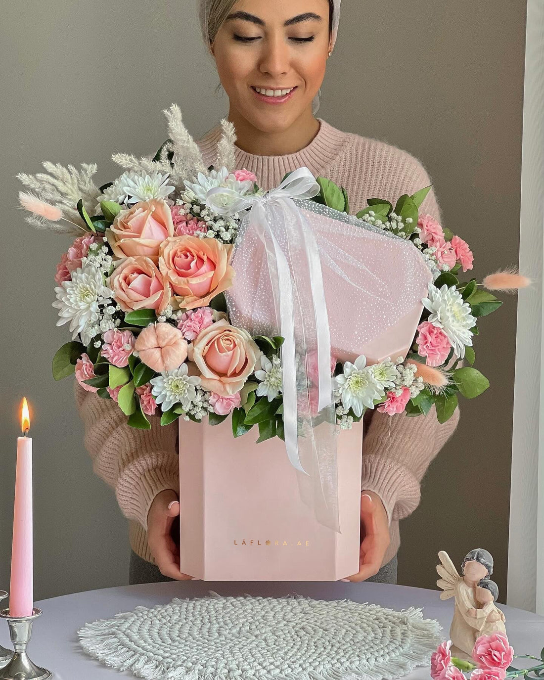 Leila Flower Box - Laflora.ae