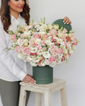 Ivory Flower Box - Laflora.ae