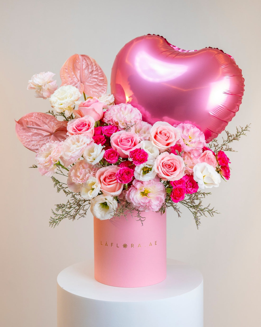 Milan Rosa Box - Laflora.ae