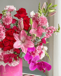 Blooming Flowers Box - Laflora.ae