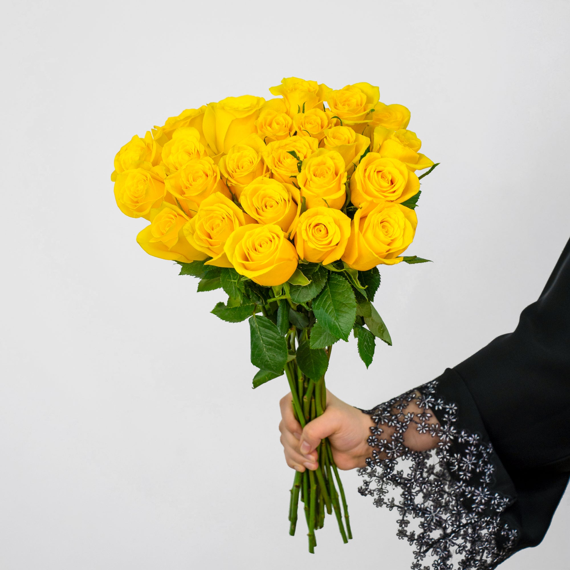 Rose - Moonwalk Yellow ( 20 Stems )