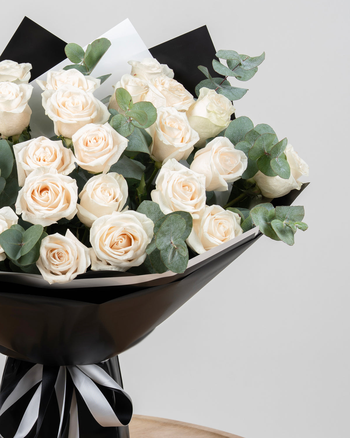 Modern White Roses Premium White Roses