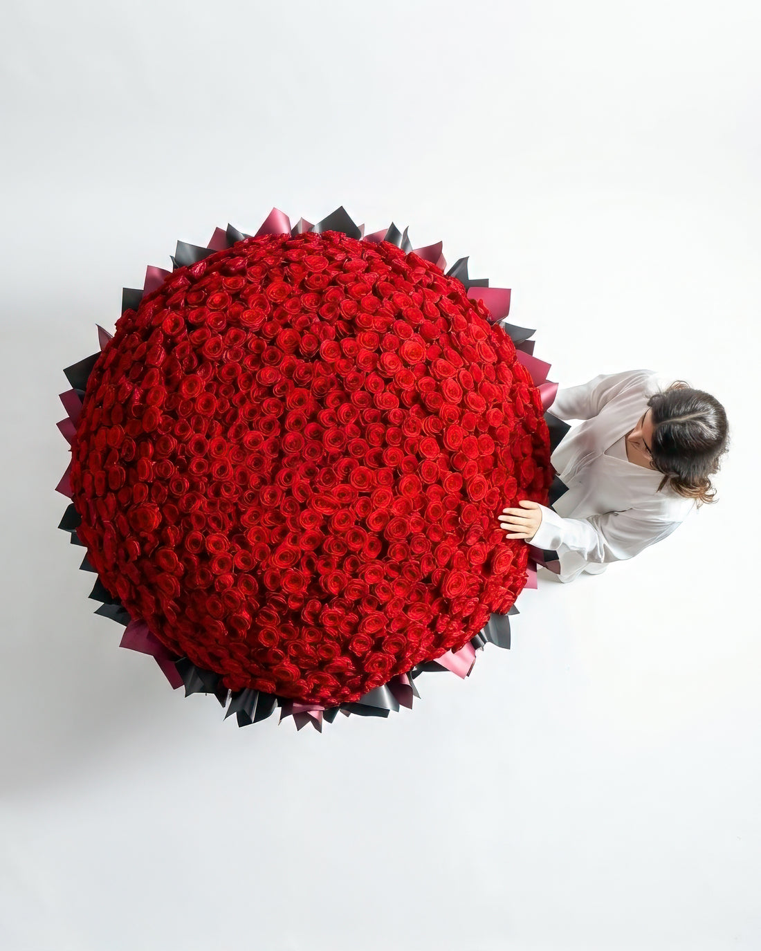 1000 Red Roses Bouquet