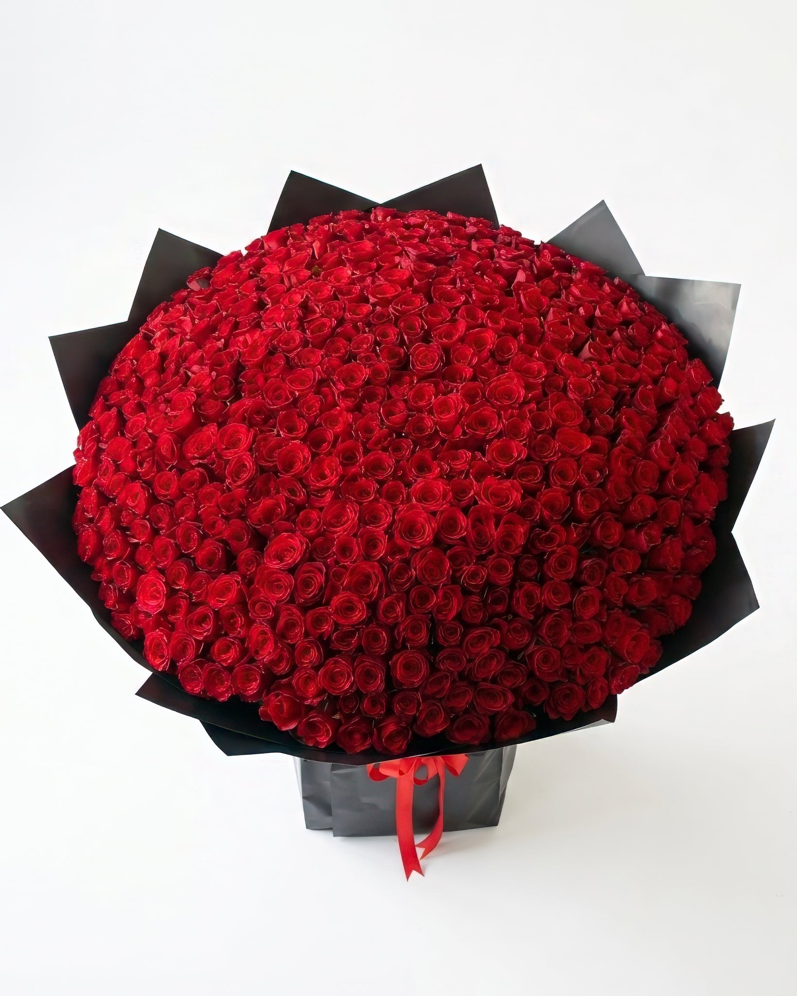 500 Red Roses - Luxury Roses Delivery Dubai - Laflora.ae