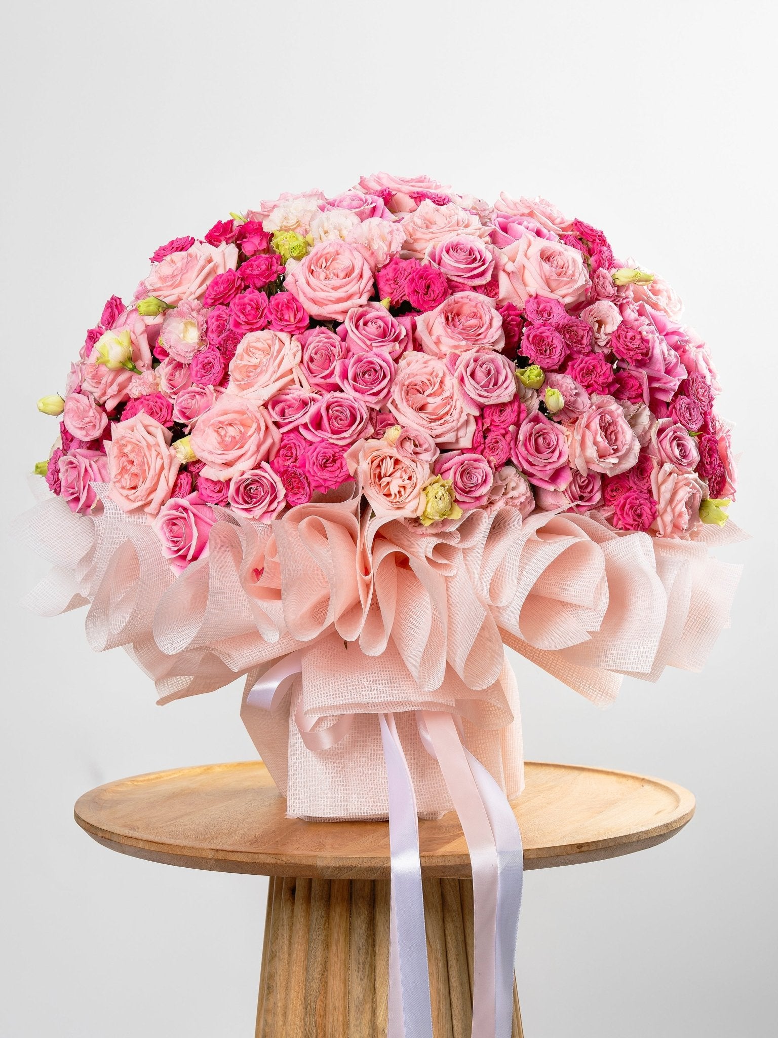 Seraphina Luxury Bouquet - Laflora.ae