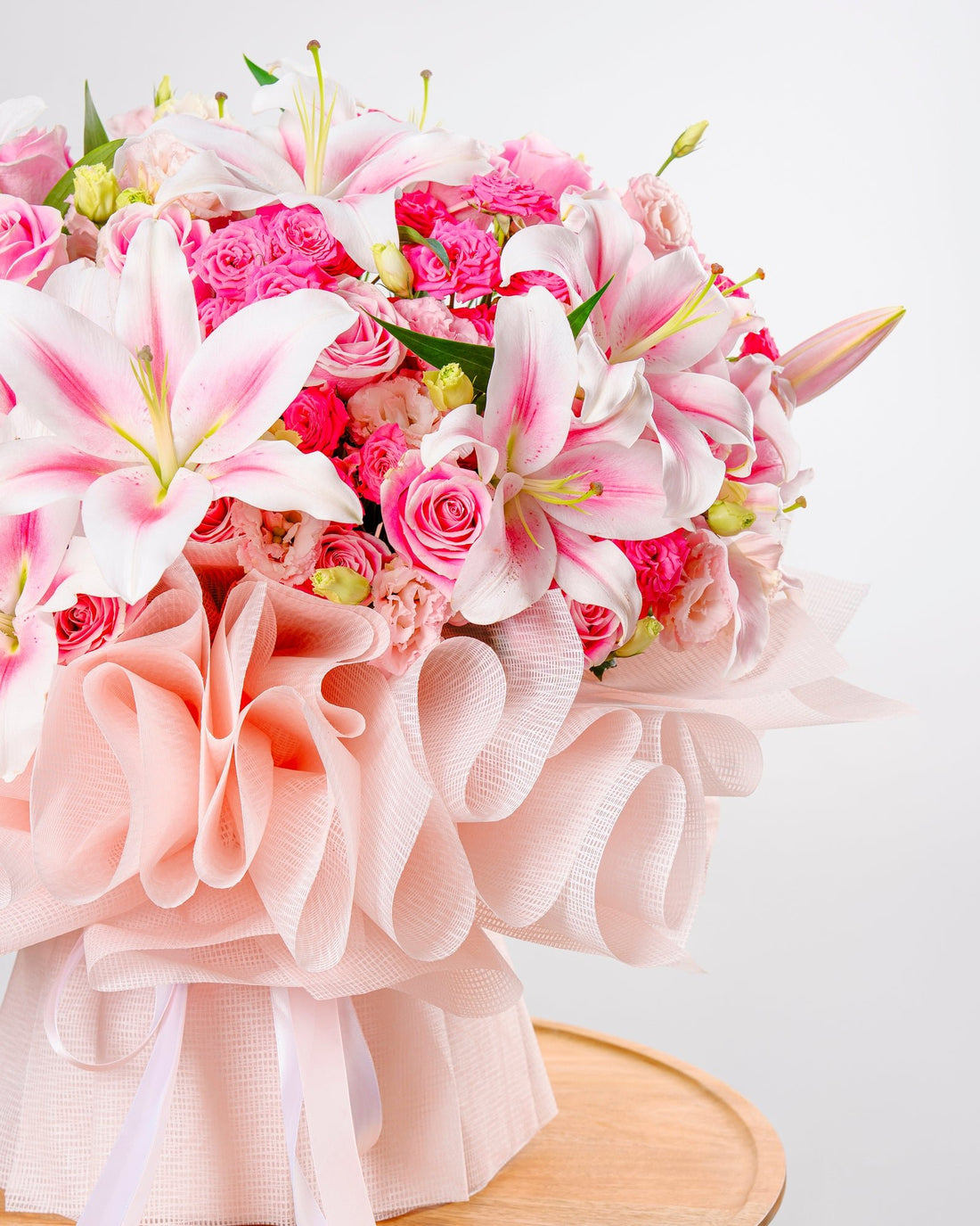 Blush Fantasy Bouquet - Laflora.ae