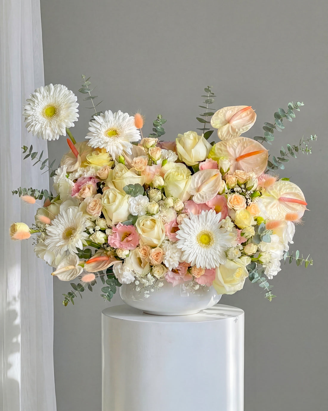 Grace Elegance Flowers Vase