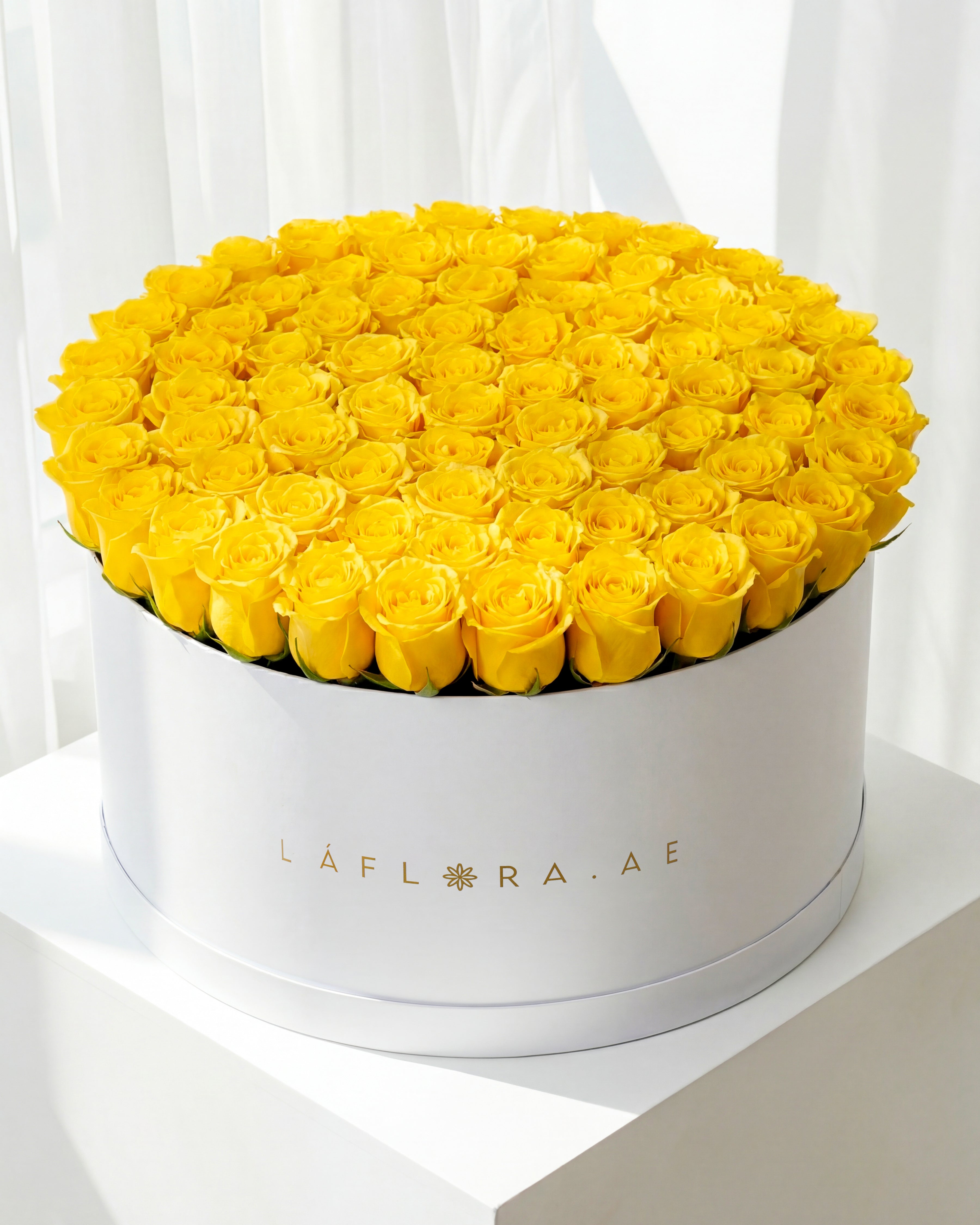 100 Yellow Roses Box