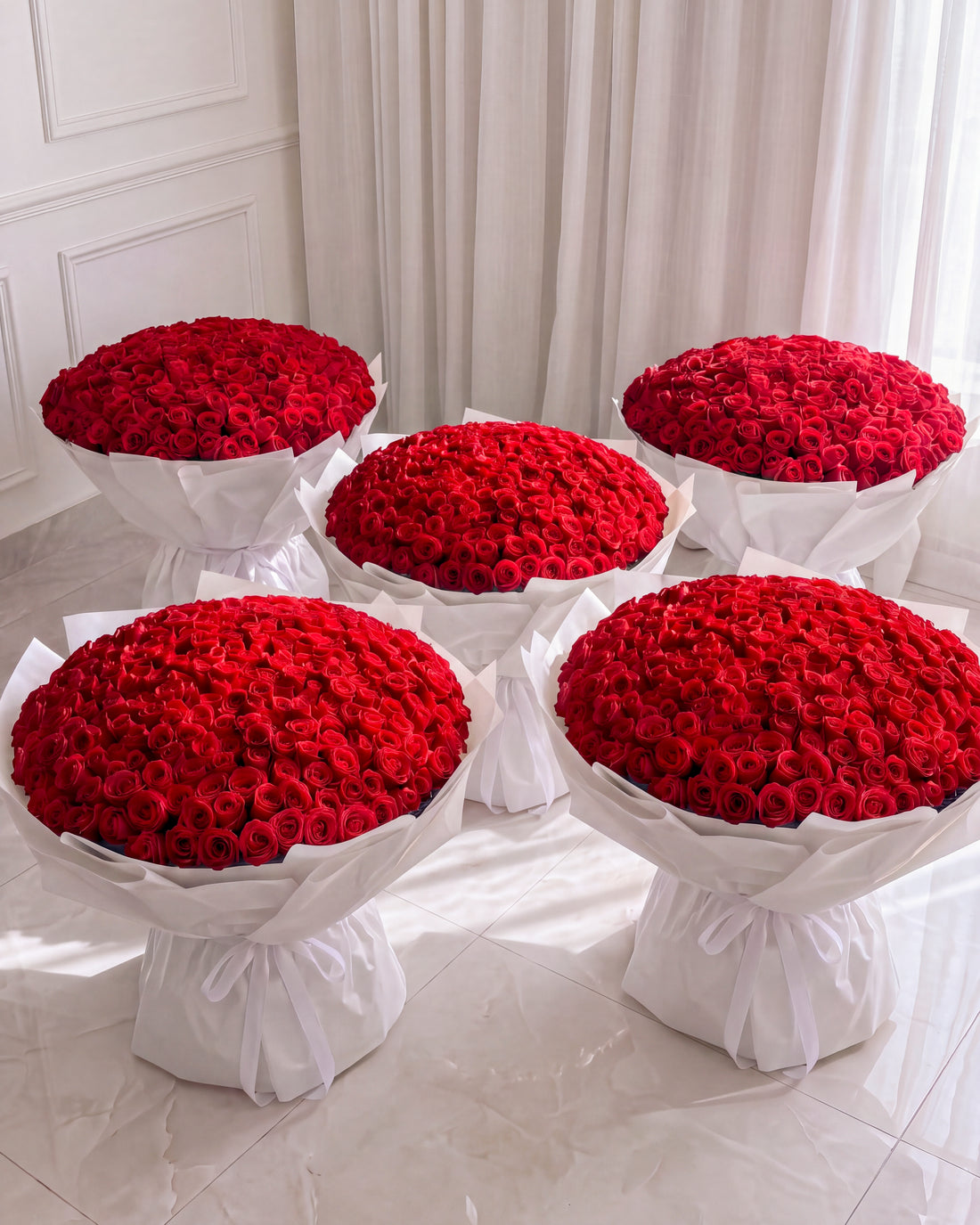 Five Luxury Roses Bouquets