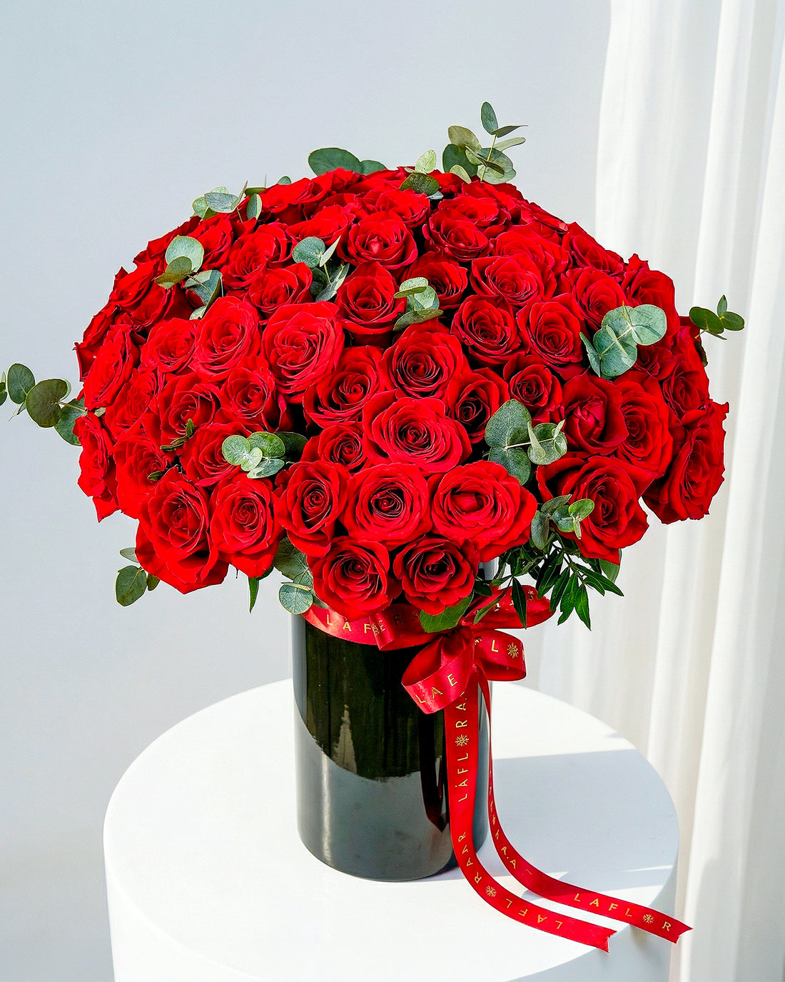 Luxury Red Roses Vase