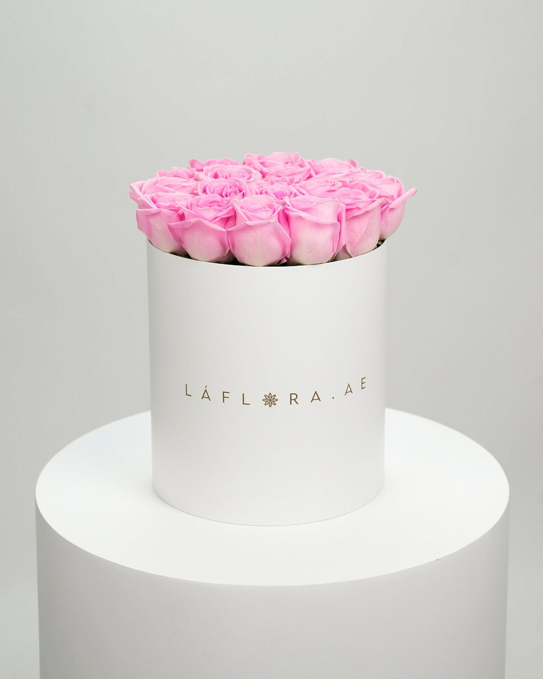 Pink Roses Box - Laflora.ae